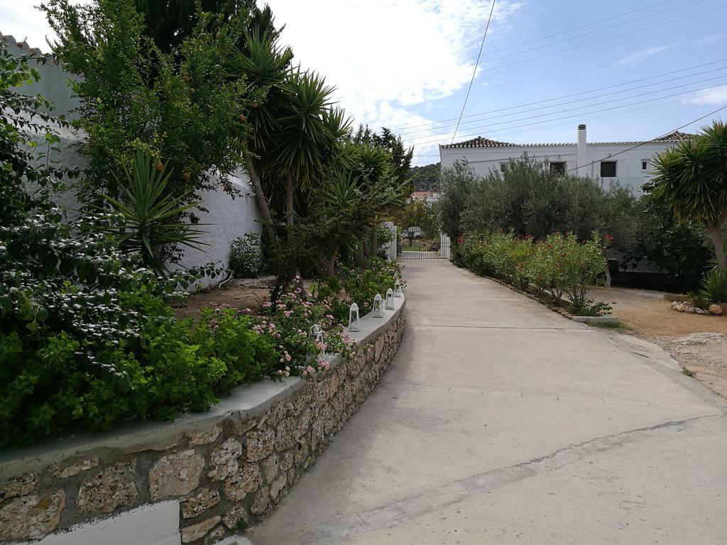 سبيتسيس Villa Metaxa المظهر الخارجي الصورة